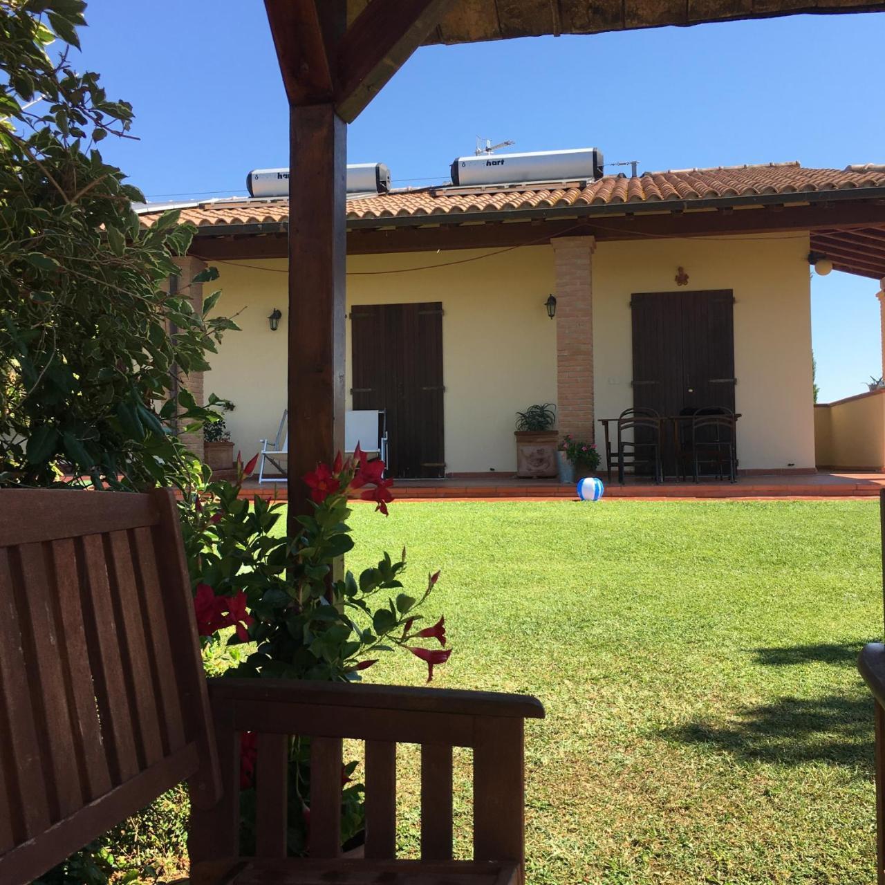Agriturismo Beveraggio Appartamenti Marina di Grosseto Zewnętrze zdjęcie